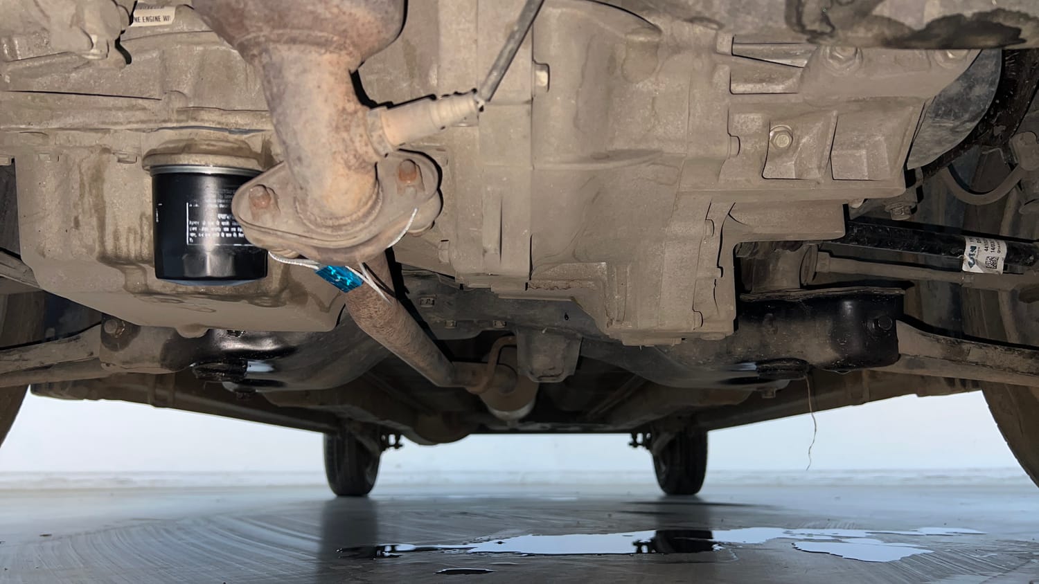 Used 2015 Maruti Suzuki Wagon R LXI Petrol Manual extra FRONT LEFT UNDERBODY VIEW