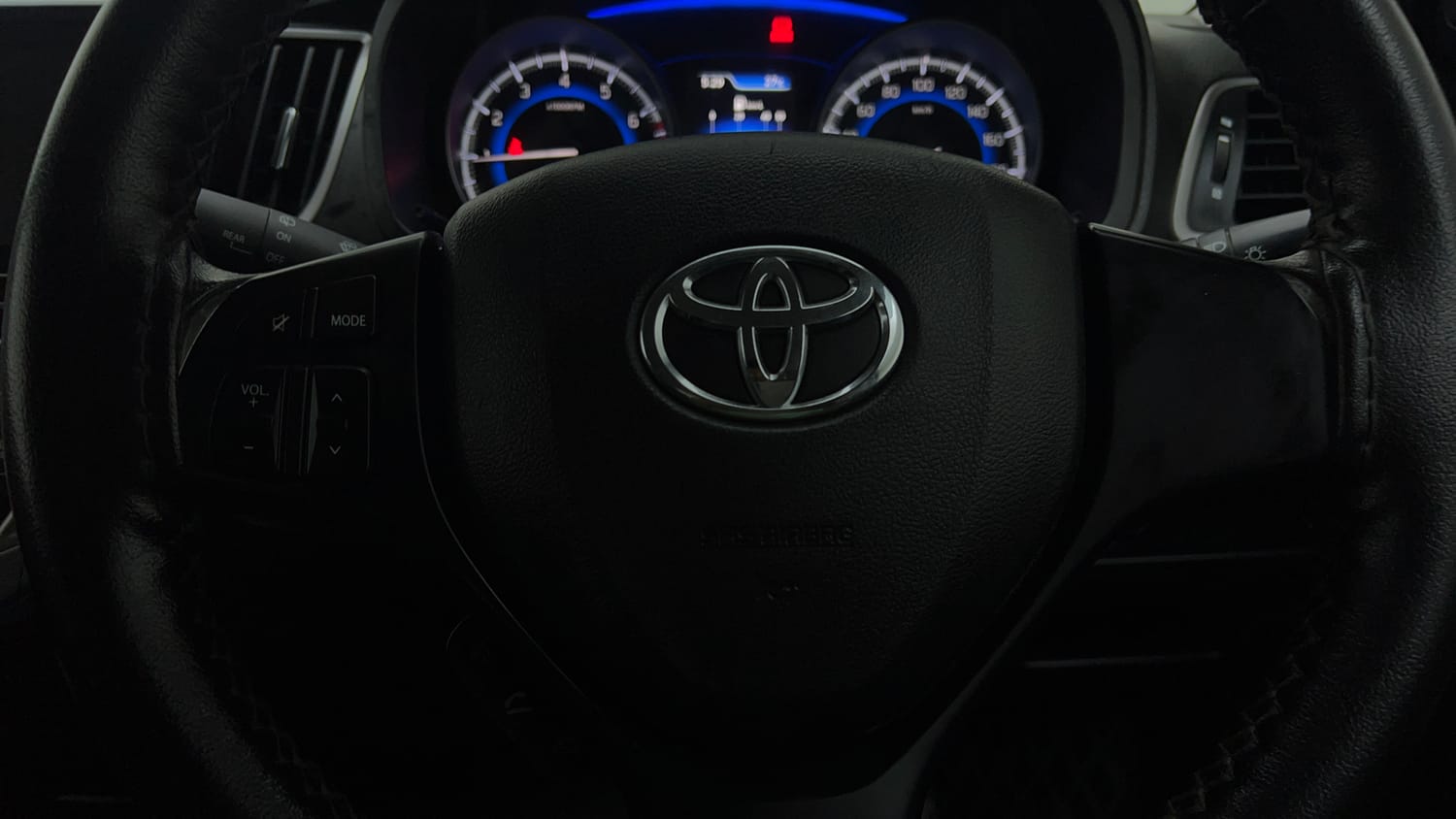 Used 2019 Toyota Glanza G CVT Petrol Automatic top_features Airbags