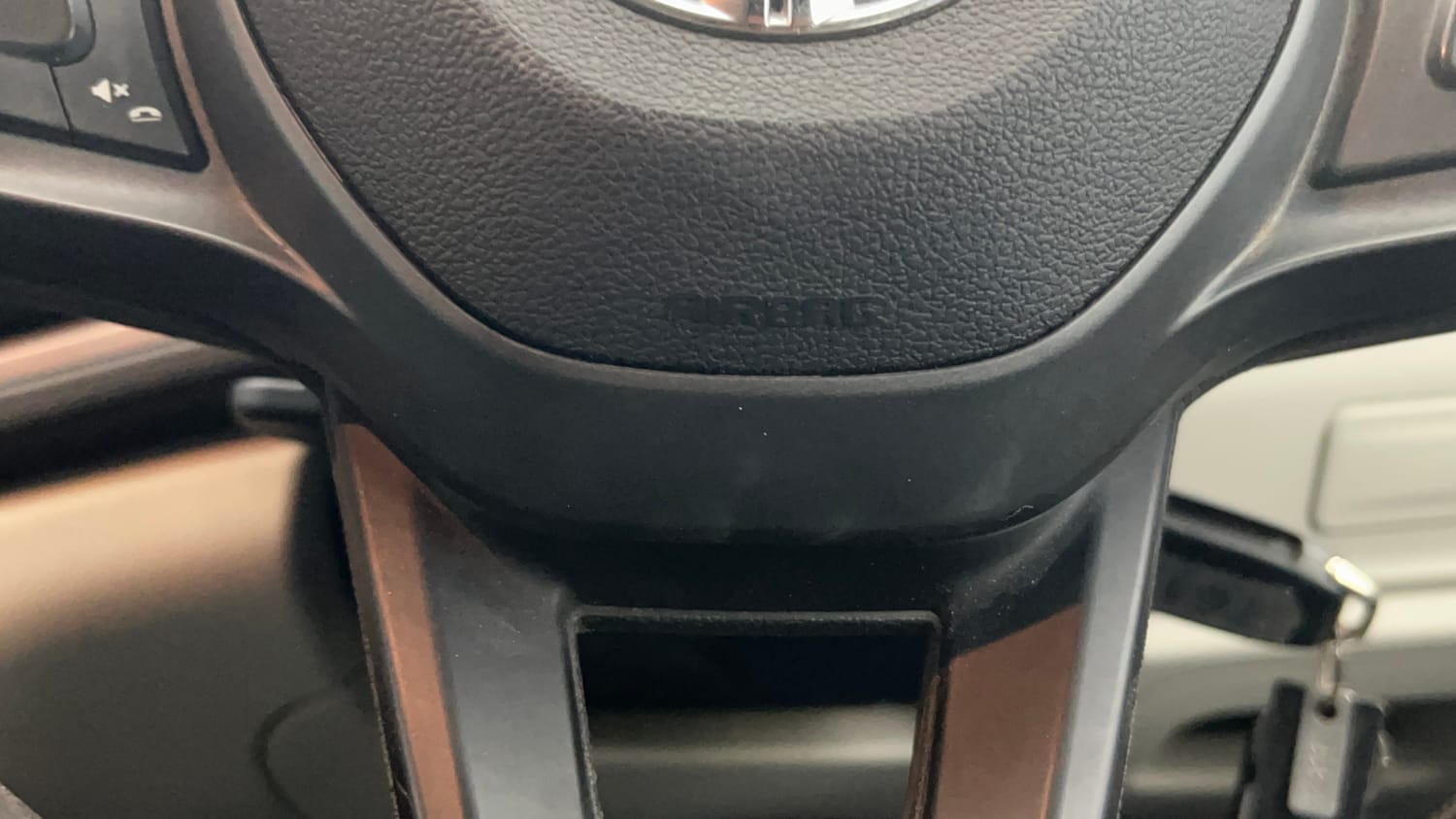 Used 2021 Tata Altroz XM Plus Petrol Petrol Manual top_features Airbags