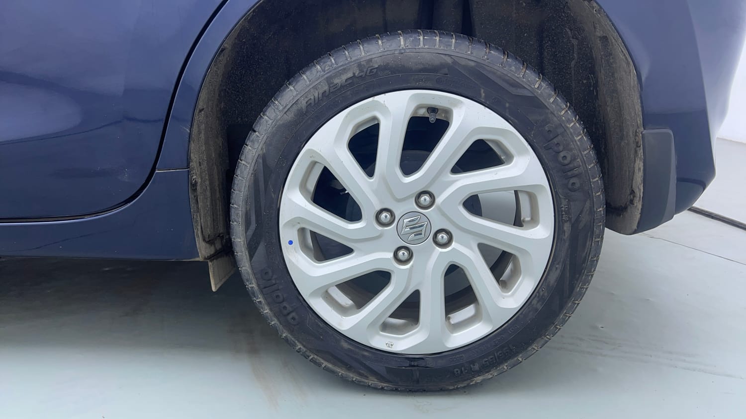 Used 2024 Maruti Suzuki Baleno Zeta AGS Petrol Automatic tyres LEFT REAR TYRE RIM VIEW