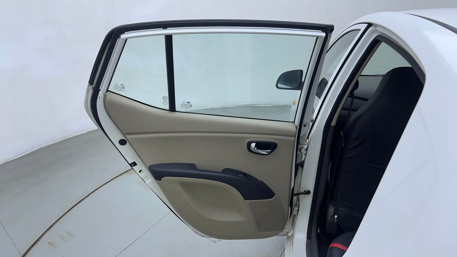 Used 2015 Hyundai i10 Sportz 1.1 iRDE2 Petrol Manual interior LEFT REAR DOOR OPEN VIEW