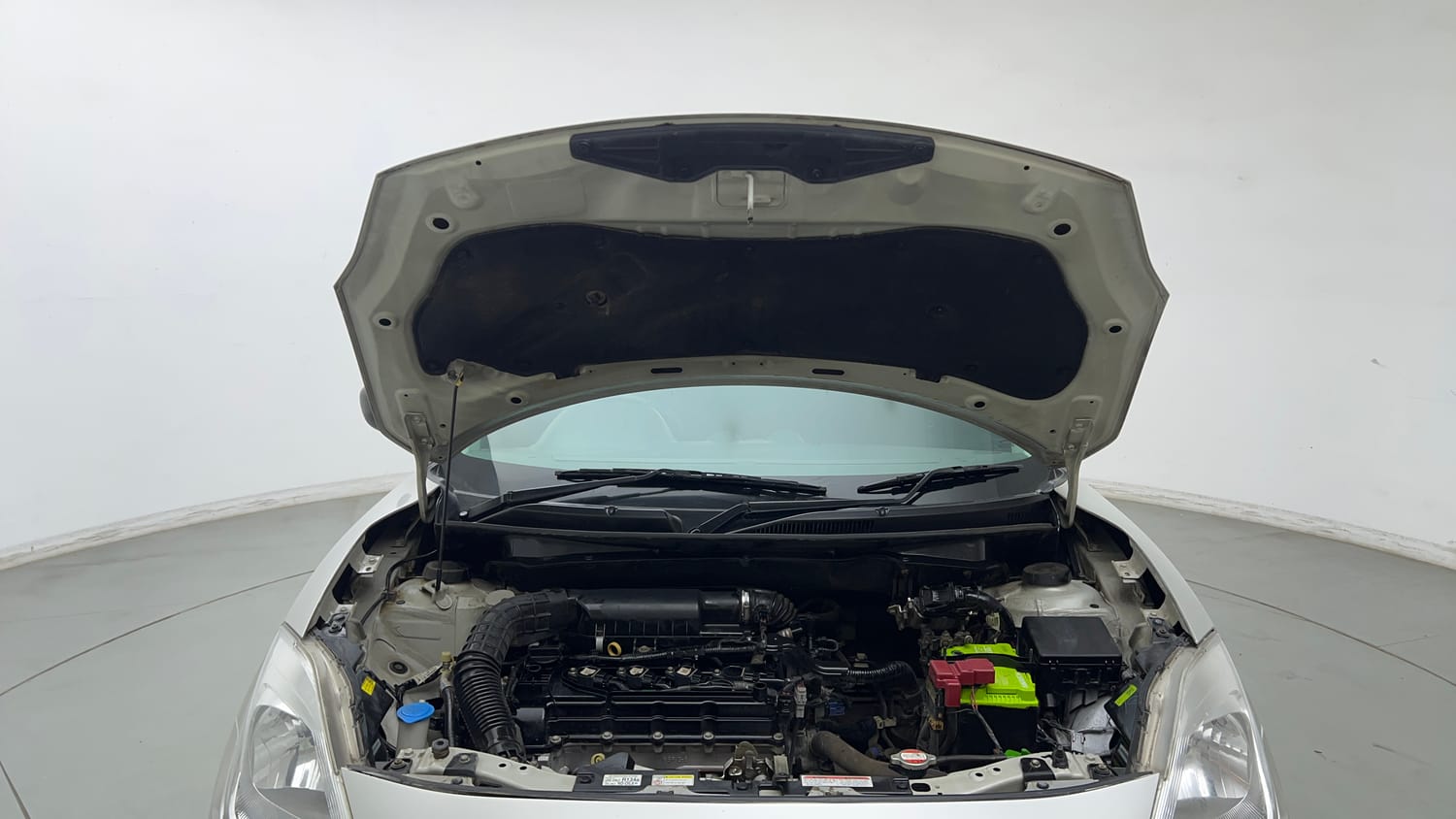 Used 2019 Maruti Suzuki Swift LXi Petrol Manual engine ENGINE & BONNET OPEN FRONT VIEW