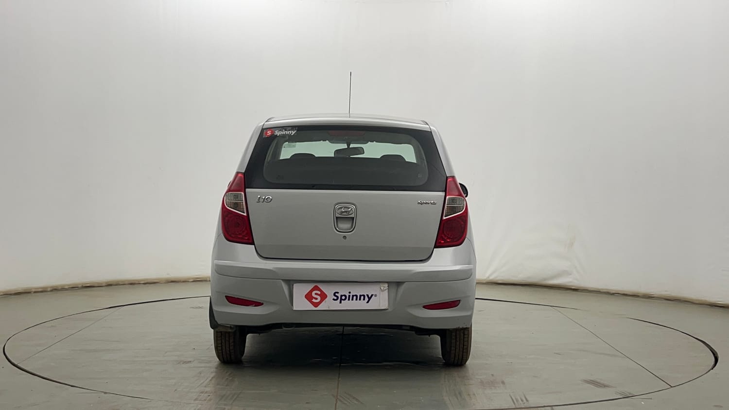 Used 2016 Hyundai i10 Sportz 1.1 iRDE2 Petrol Manual exterior BACK VIEW