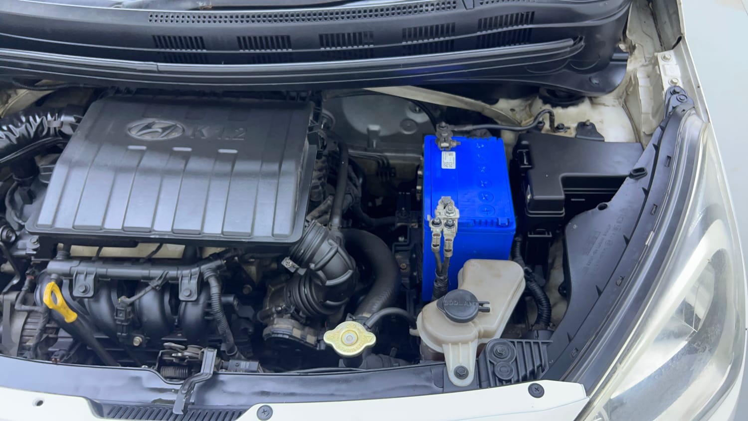 Used 2014 Hyundai Xcent S 1.2 Petrol Manual engine ENGINE LEFT SIDE VIEW