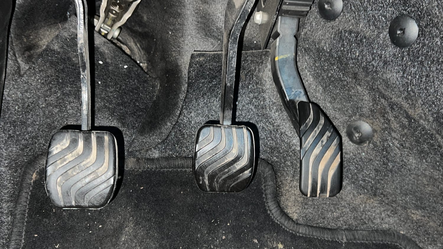 Used 2020 Renault Triber RXT Petrol Manual interior PEDALS VIEW