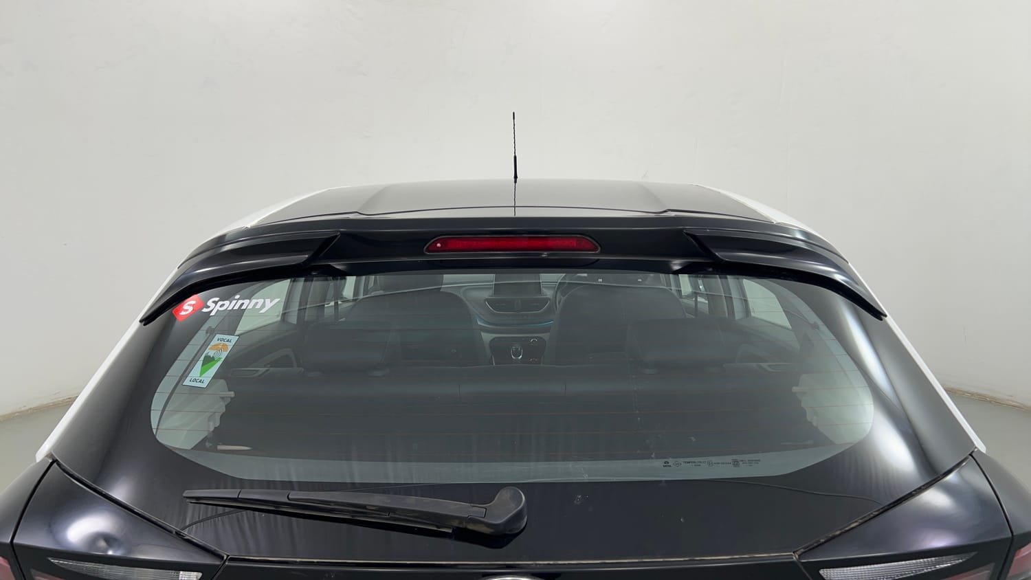 Used 2024 Tata Altroz XZA Plus Petrol Petrol Automatic exterior BACK WINDSHIELD VIEW