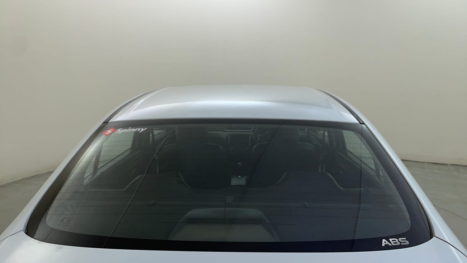 Used 2015 Maruti Suzuki Ciaz ZXi+ RS Petrol Manual exterior BACK WINDSHIELD VIEW