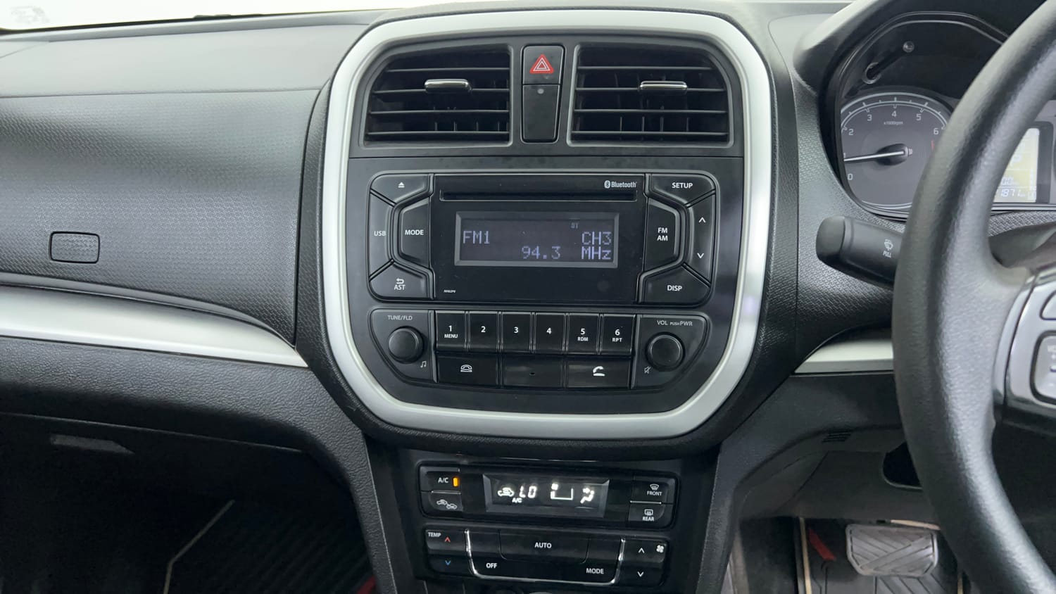 Used 2022 Toyota Urban Cruiser Mid Grade AT Petrol Automatic interior MUSIC SYSTEM & AC CONTROL VIEW