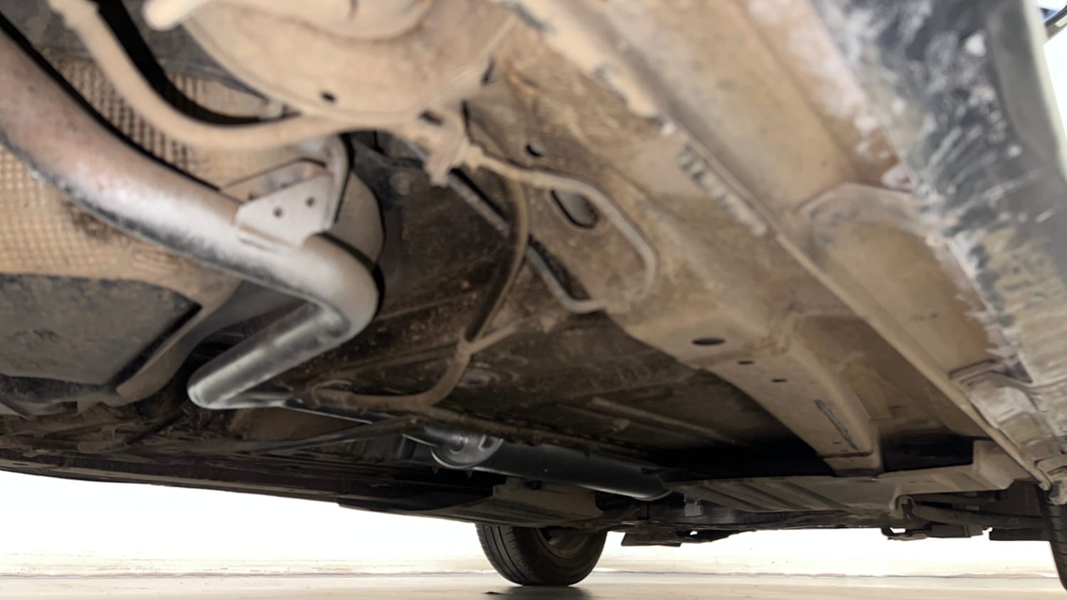 Used 2024 Maruti Suzuki Swift ZXi Plus AMT Petrol Automatic extra REAR RIGHT UNDERBODY VIEW