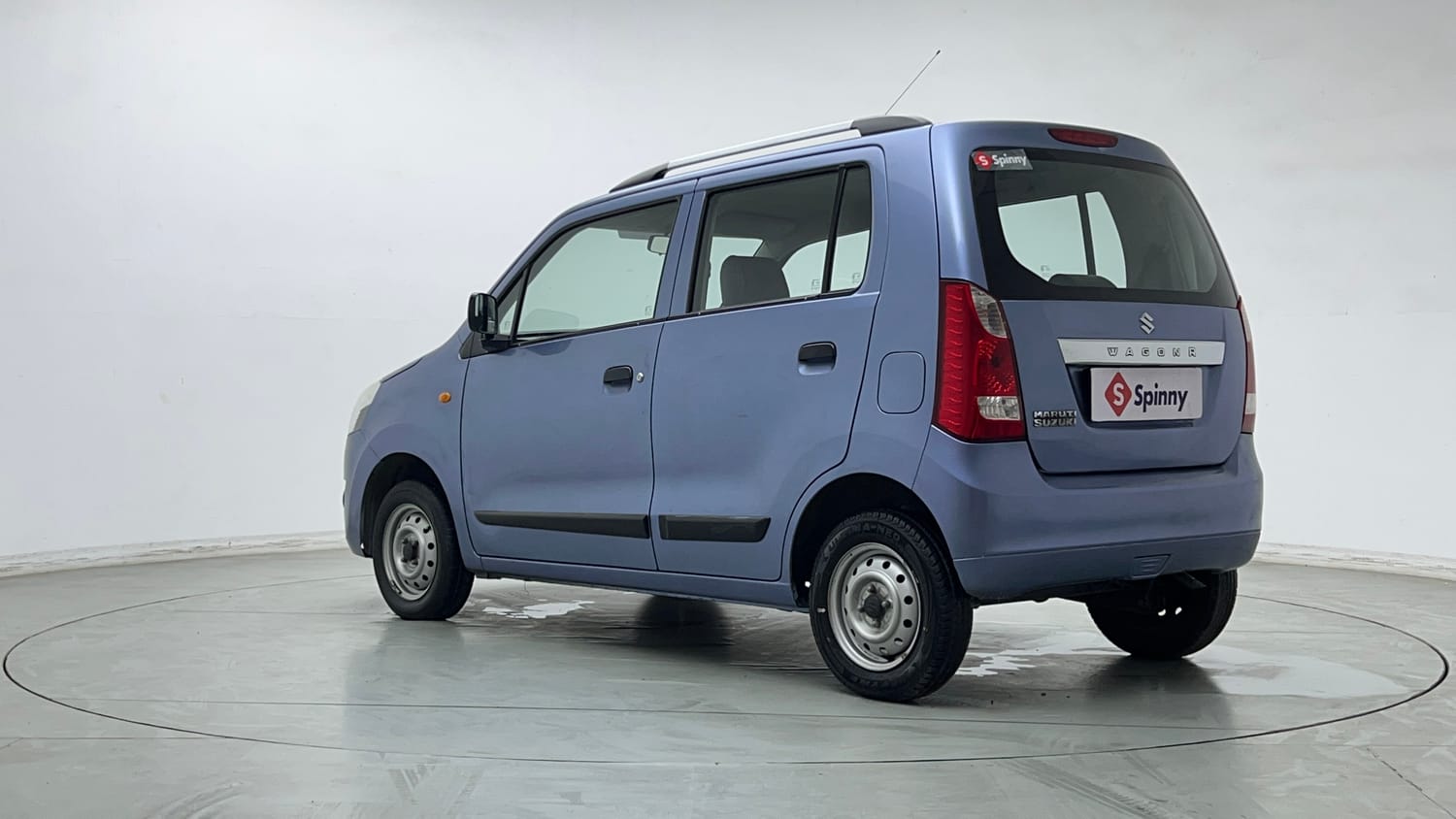 Used 2015 Maruti Suzuki Wagon R LXI Petrol Manual exterior LEFT REAR CORNER VIEW