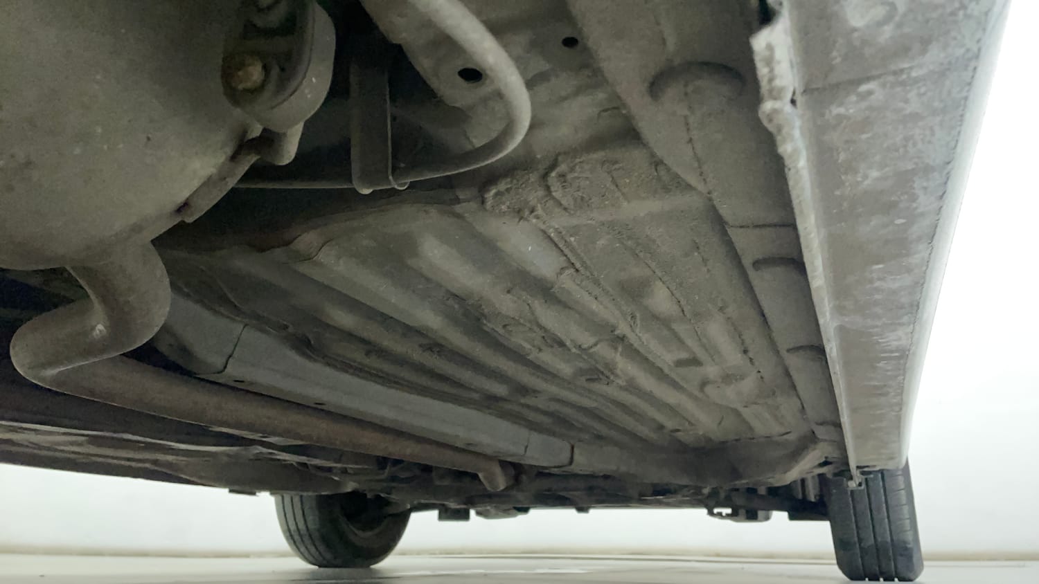 Used 2019 Honda Amaze 1.2 S MT Petrol Petrol Manual extra REAR RIGHT UNDERBODY VIEW