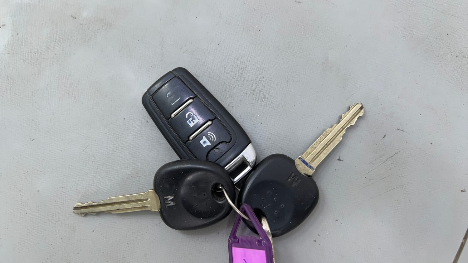 Used 2016 Hyundai Eon Magna Petrol Manual extra CAR KEY VIEW