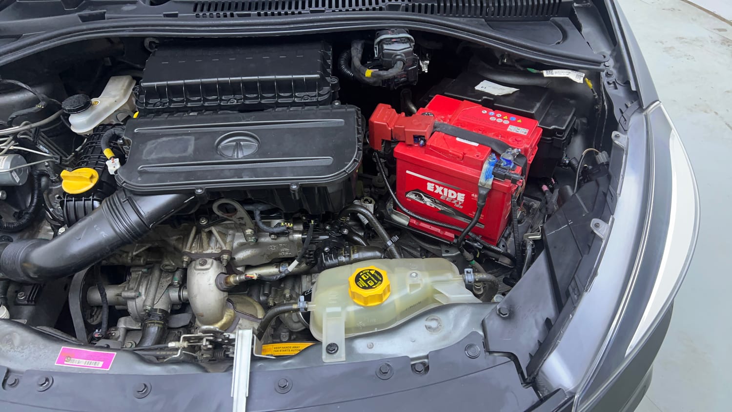 Used 2024 Tata Tiago XZ Plus Petrol Manual engine ENGINE LEFT SIDE VIEW