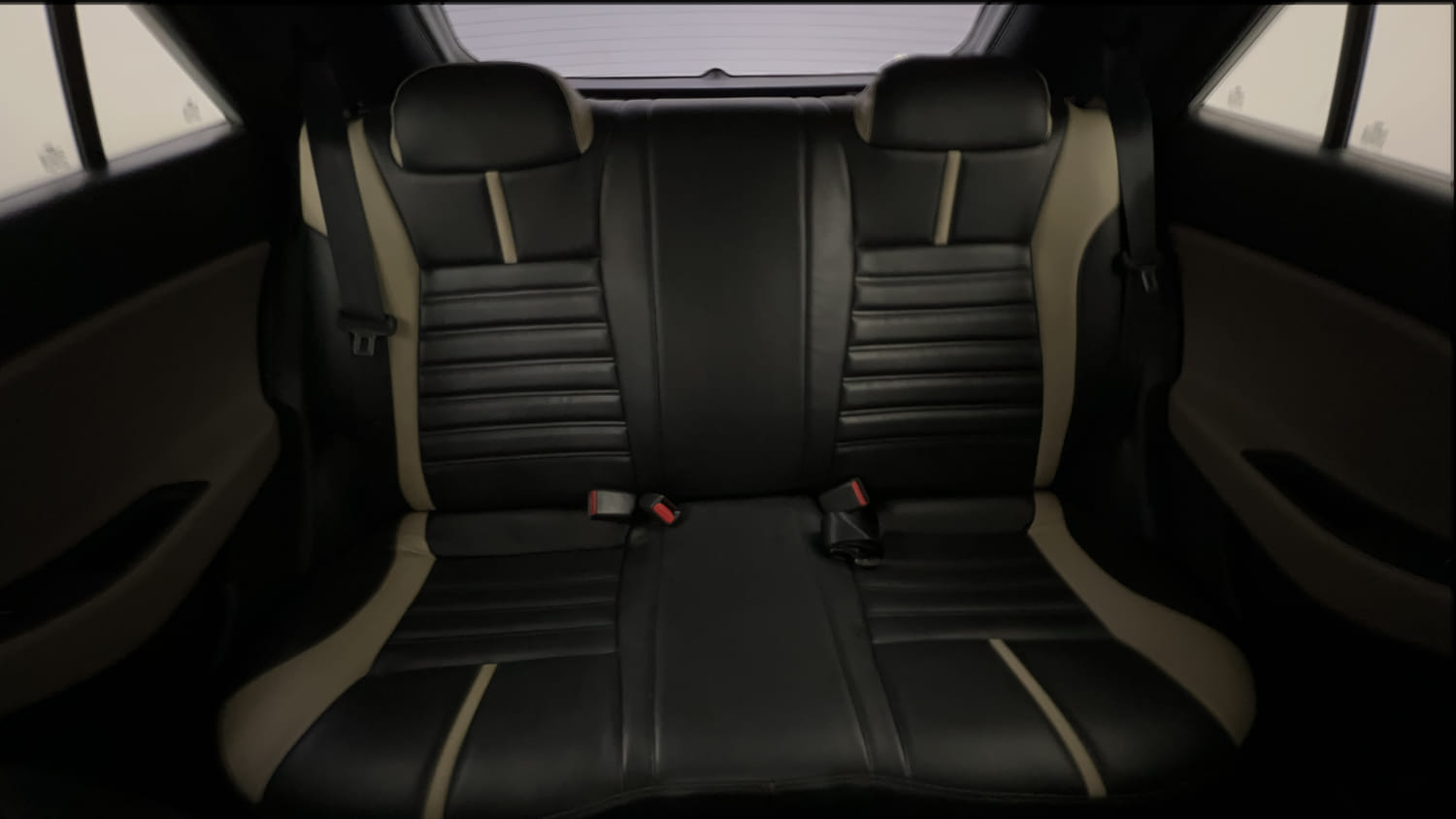 Used 2018 Hyundai Elite i20 Sportz 1.2 Petrol Manual interior REAR SEAT CONDITION VIEW
