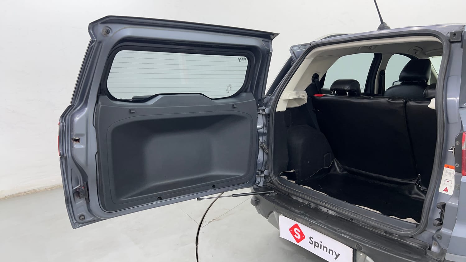 Used 2018 Ford EcoSport Titanium 1.5L TDCi Diesel Manual interior DICKY DOOR OPEN VIEW