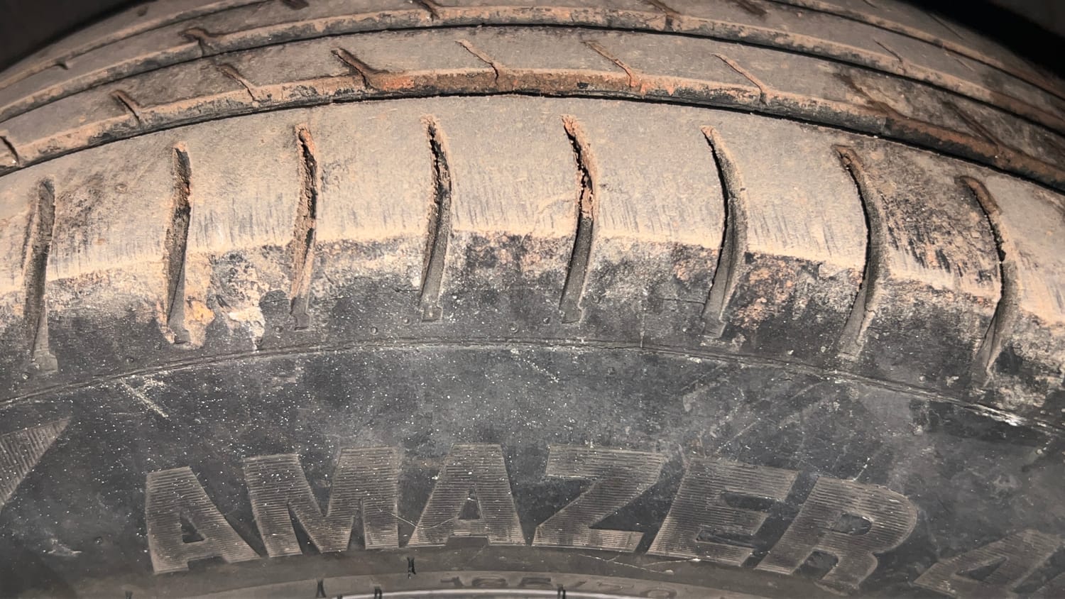Used 2017 Maruti Suzuki Celerio ZXi Opt Petrol Manual tyres LEFT FRONT TYRE TREAD VIEW