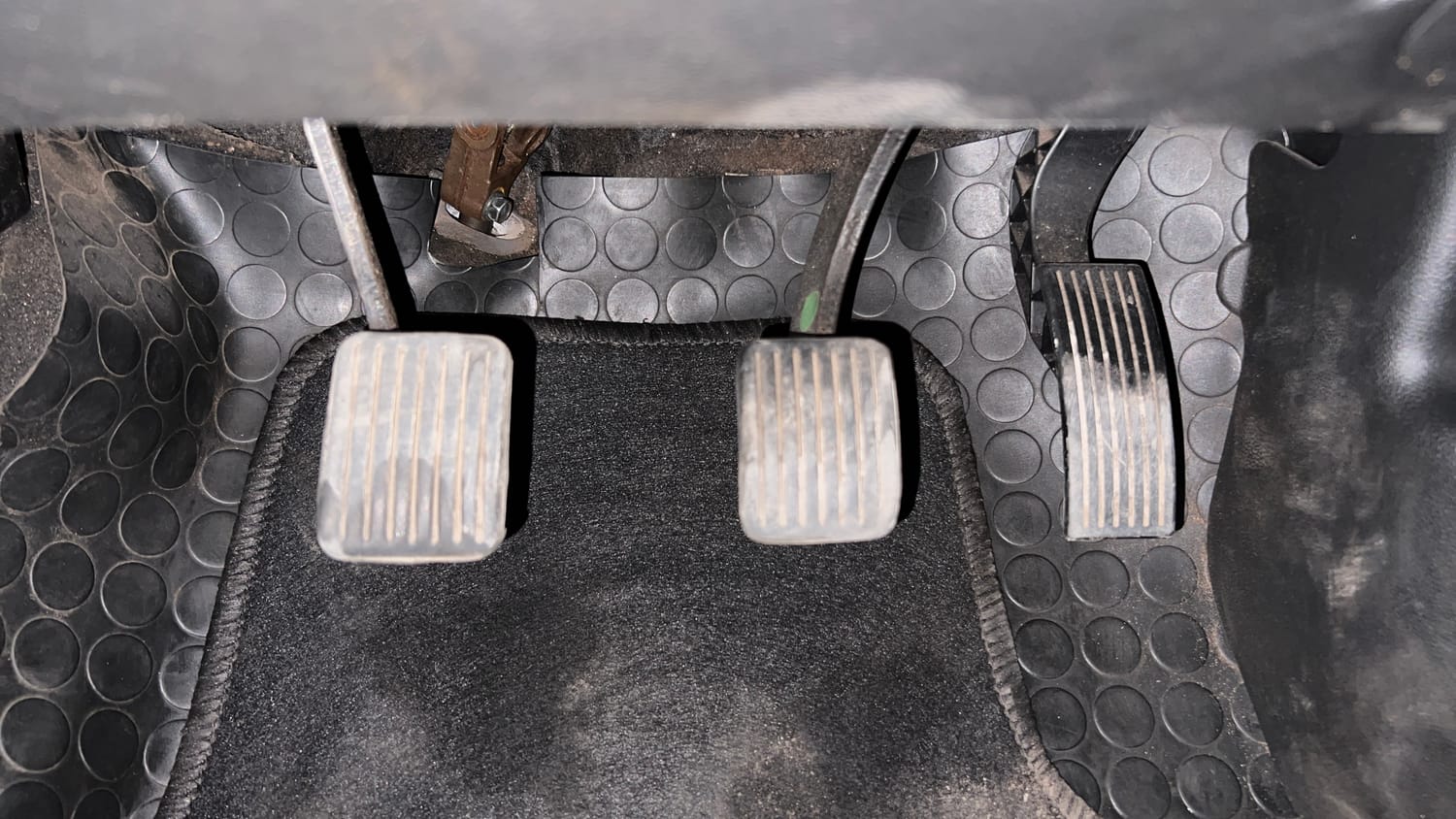 Used 2014 Hyundai Grand i10 Asta 1.2 Kappa VTVT Petrol Manual interior PEDALS VIEW