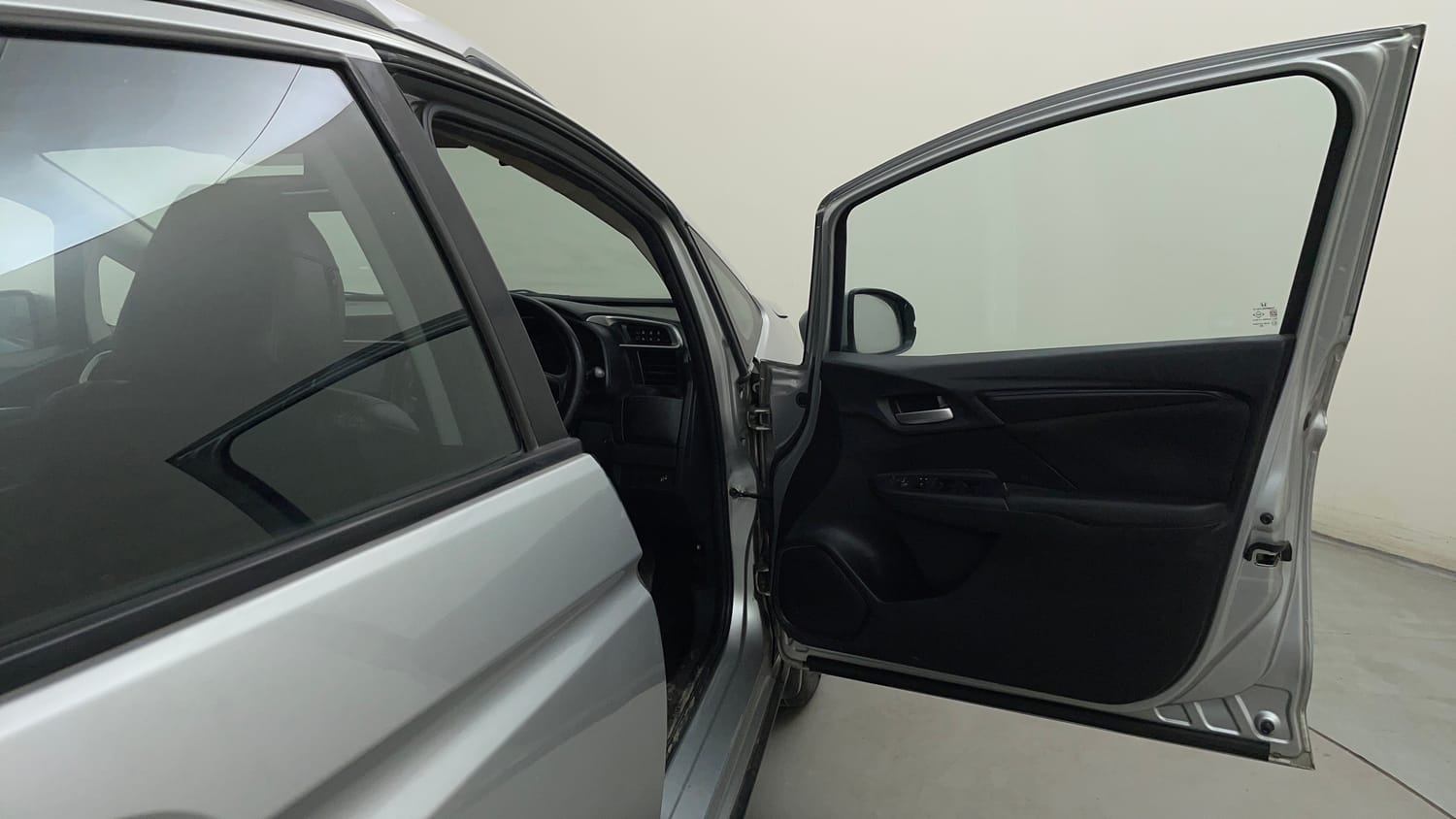 Used 2017 Honda WR-V S MT Petrol Petrol Manual interior RIGHT FRONT DOOR OPEN VIEW
