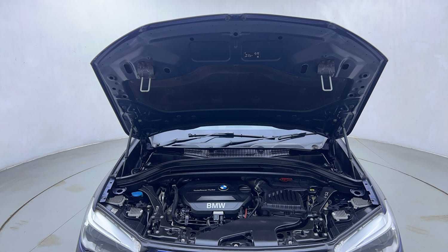 Used 2018 BMW X1 sDrive20d Expedition Diesel Automatic engine ENGINE & BONNET OPEN FRONT VIEW