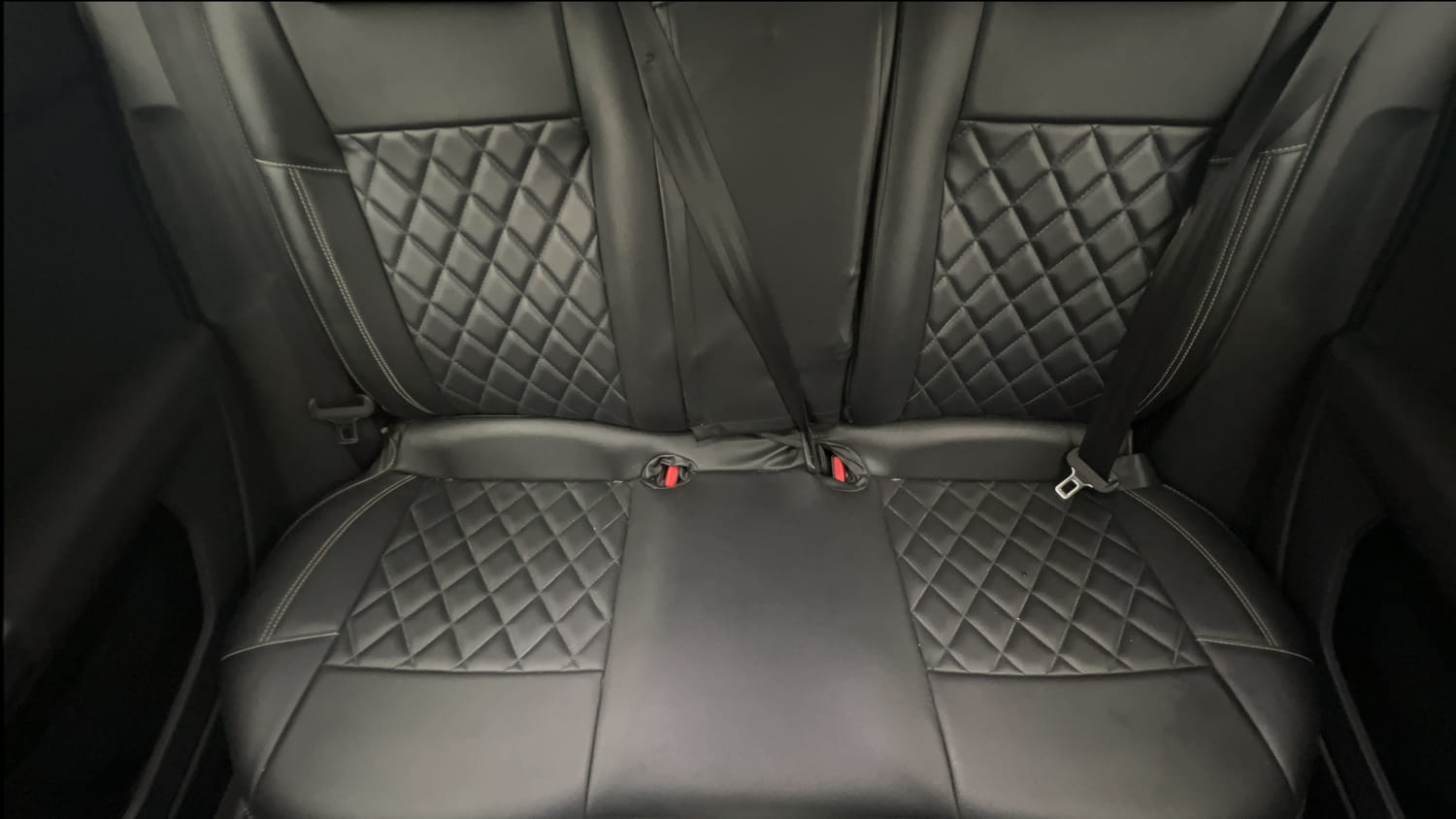 Used 2022 Volkswagen Taigun Highline 1.0 TSI AT Petrol Automatic interior REAR SEAT CONDITION VIEW