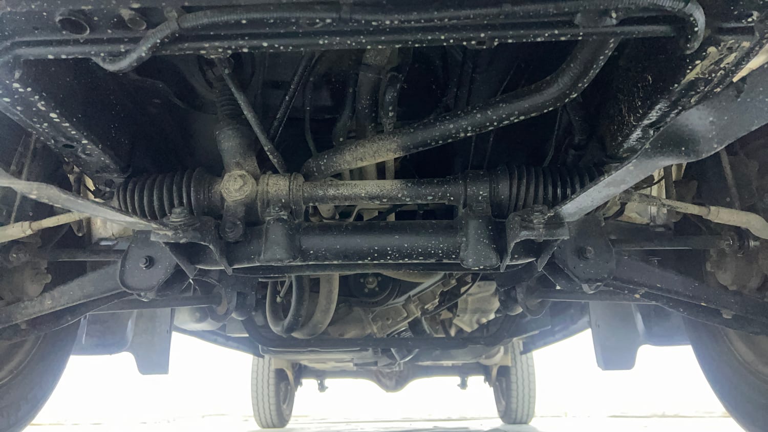 Used 2019 Maruti Suzuki Eeco 5 STR WITH A/C+HTR Petrol Manual extra FRONT LEFT UNDERBODY VIEW