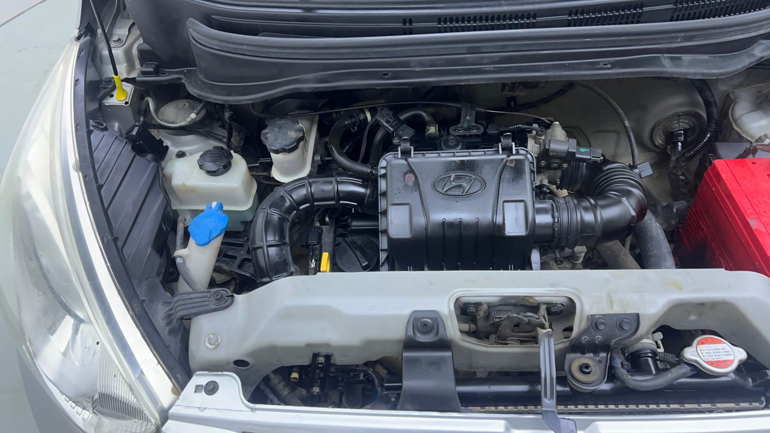 Used 2015 Hyundai Eon D-Lite + Petrol Manual engine ENGINE RIGHT SIDE VIEW