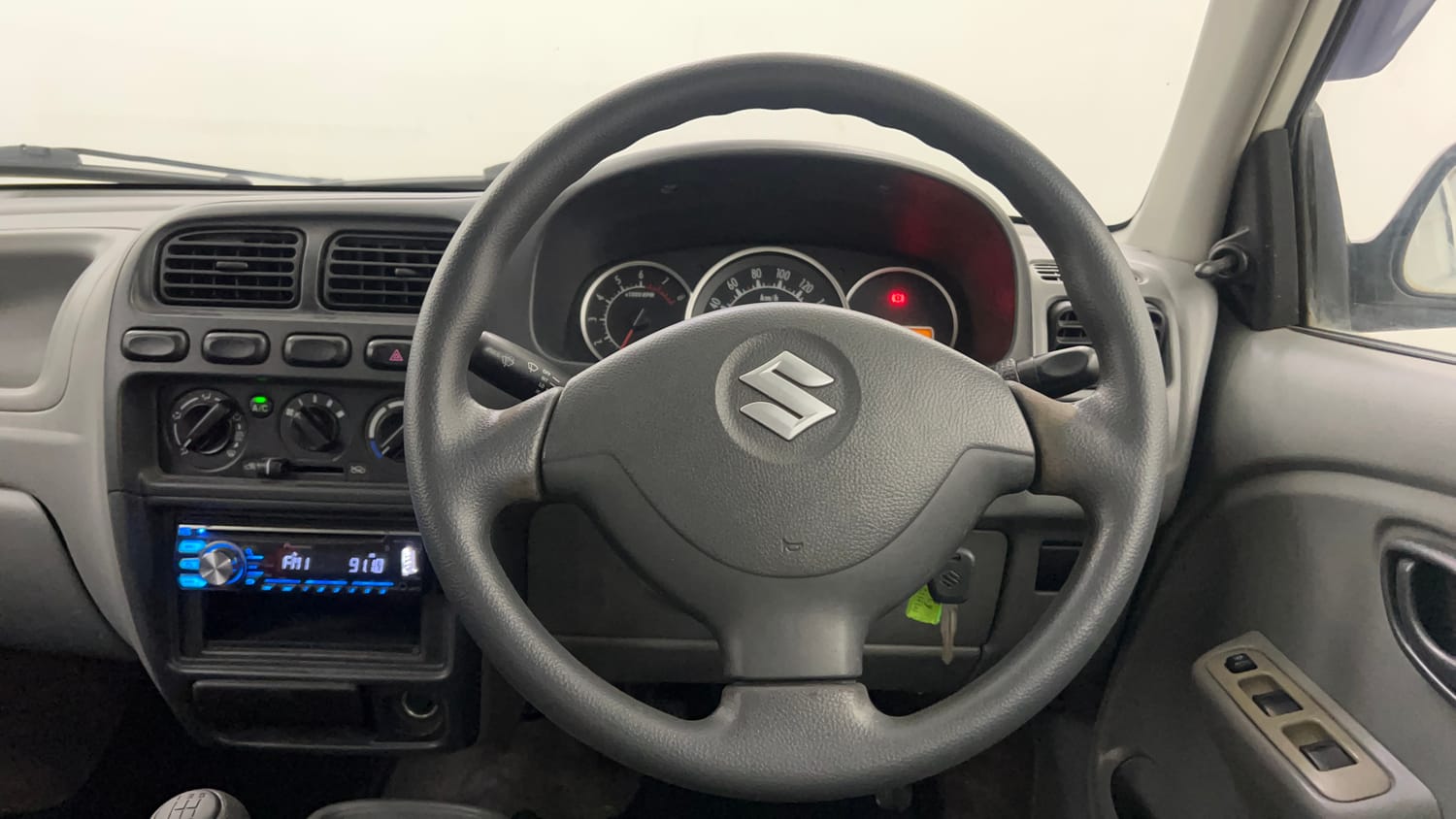 Used 2014 Maruti Suzuki Alto K10 VXi Petrol Manual interior STEERING VIEW