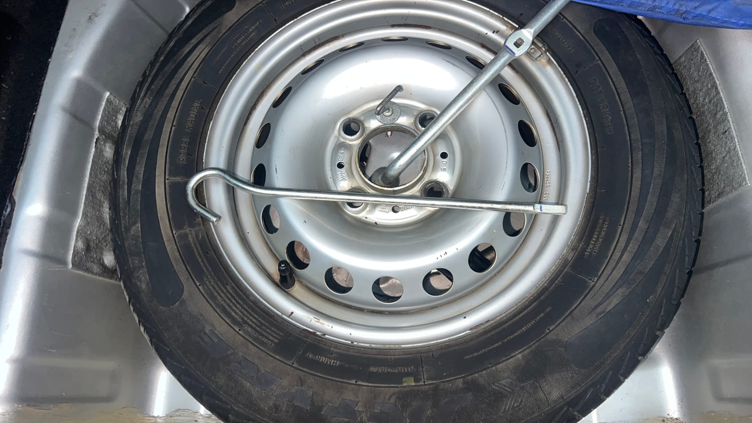 Used 2019 Tata Tiago Revotron XE Petrol Manual tyres SPARE TYRE VIEW