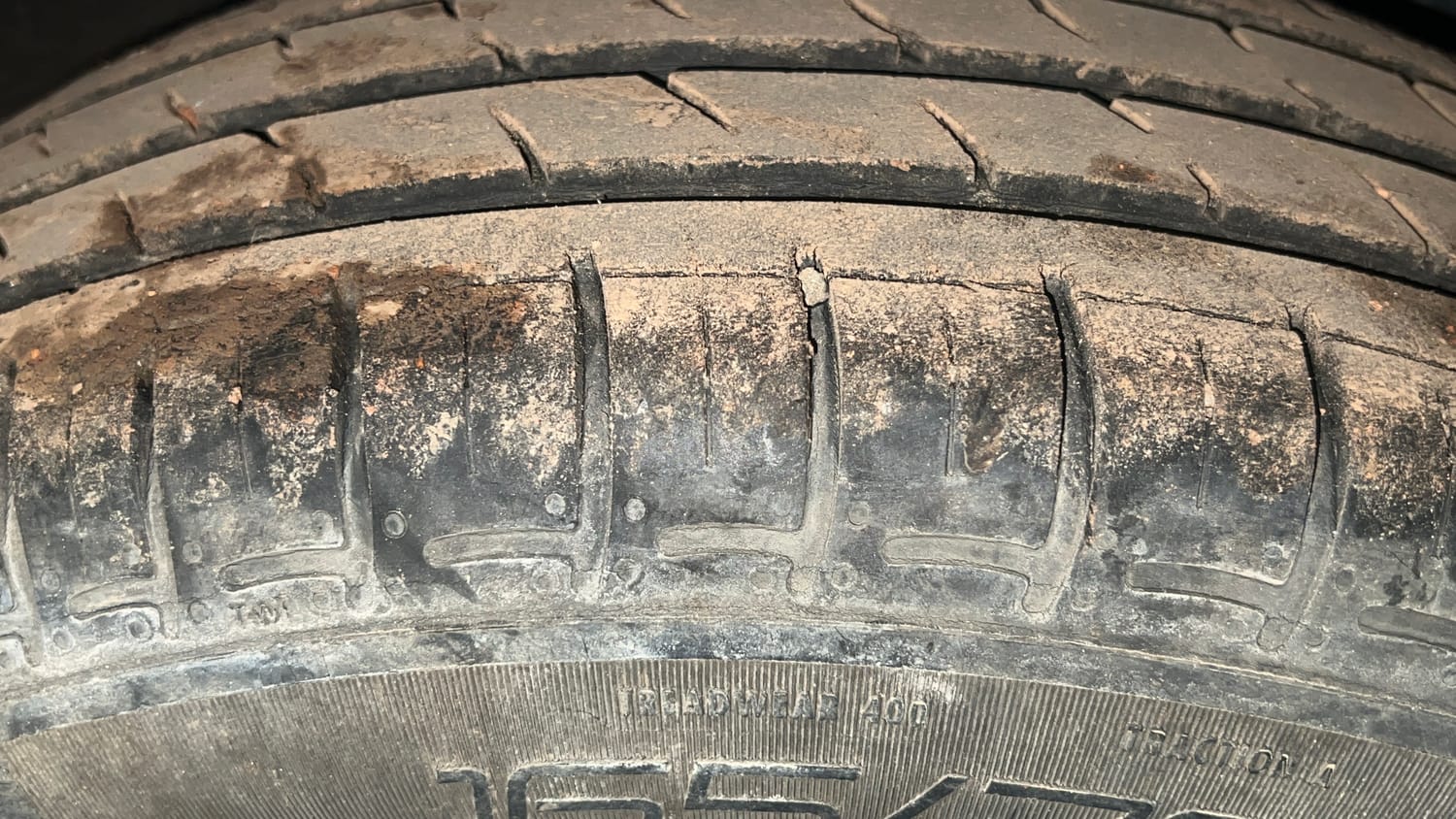 Used 2022 Hyundai Grand i10 Nios Magna AMT 1.2 Kappa VTVT Petrol Automatic tyres LEFT REAR TYRE TREAD VIEW
