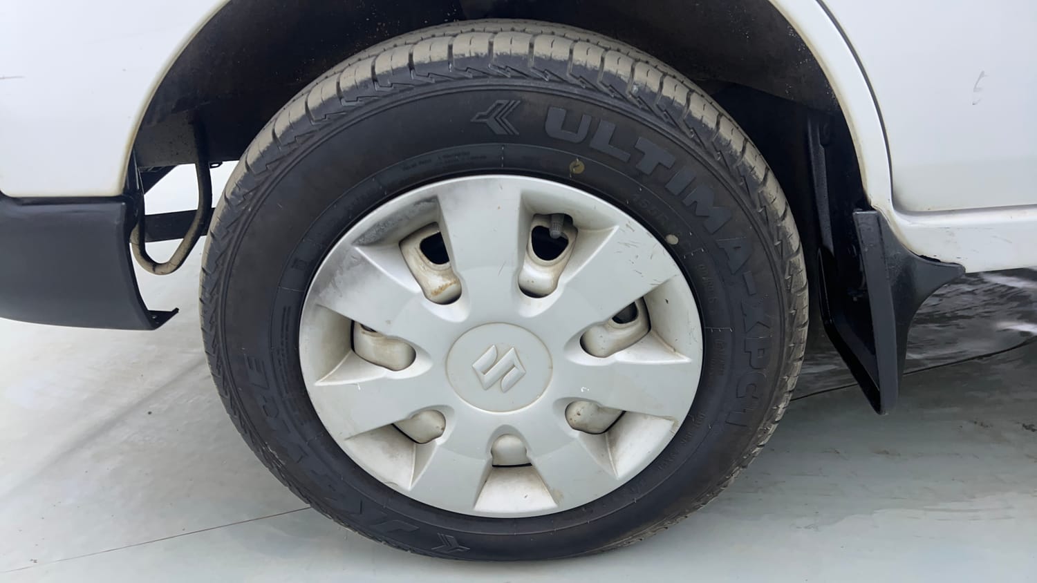 Used 2019 Maruti Suzuki Eeco 5 STR WITH A/C+HTR Petrol Manual tyres LEFT FRONT TYRE RIM VIEW