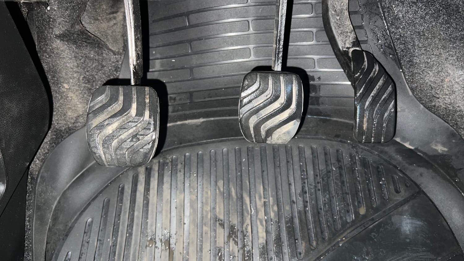 Used 2021 Renault Kwid RXT 1.0 Opt Petrol Manual interior PEDALS VIEW