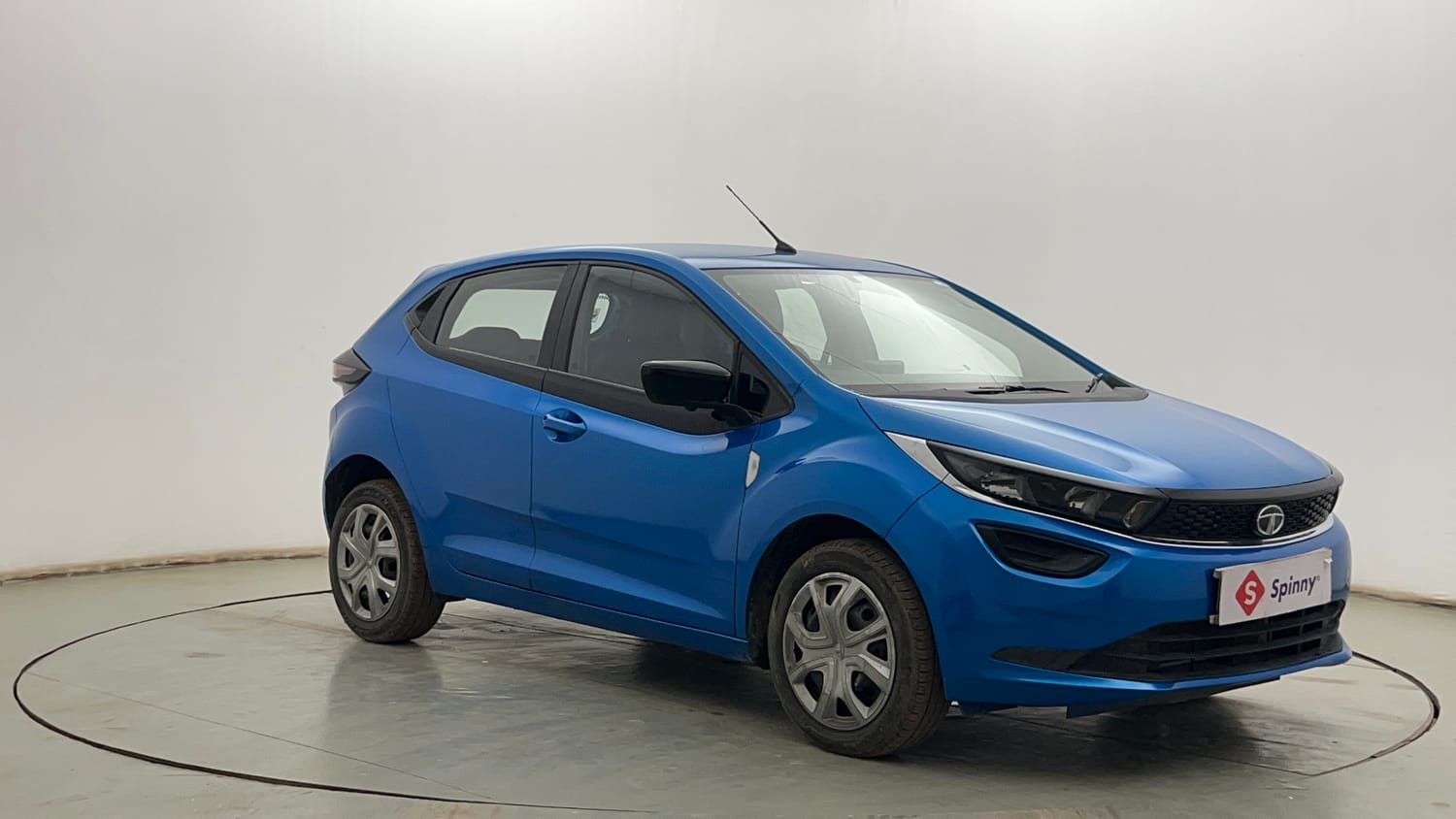 Used 2021 Tata Altroz XM Plus Petrol Petrol Manual exterior RIGHT FRONT CORNER VIEW