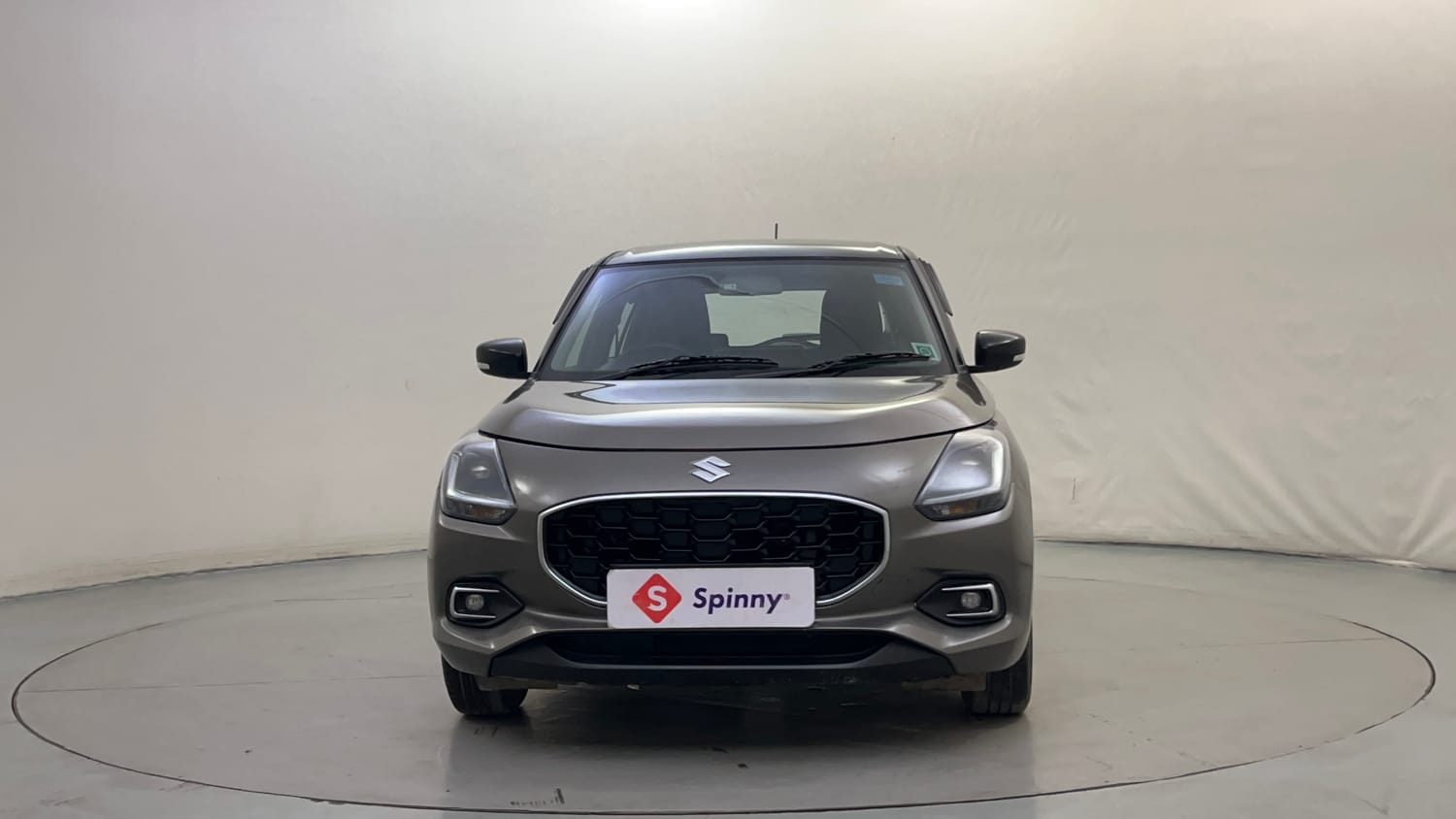 Used 2024 Maruti Suzuki Swift ZXi Plus AMT Petrol Automatic exterior FRONT VIEW