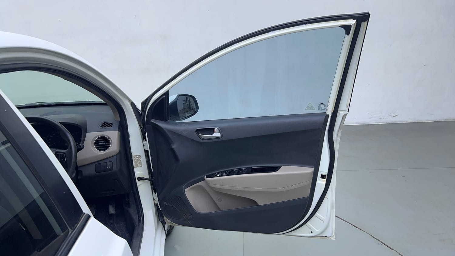 Used 2014 Hyundai Xcent S 1.2 Petrol Manual interior RIGHT FRONT DOOR OPEN VIEW