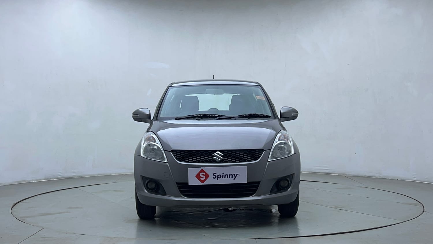 Used 2014 Maruti Suzuki Swift VDi Diesel Manual exterior FRONT VIEW