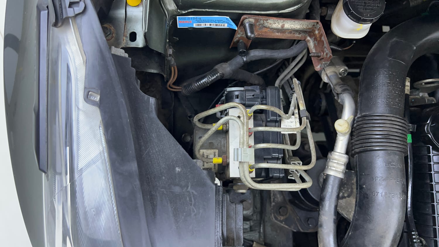 Used 2022 Tata Nexon XZA Plus Petrol Automatic engine ENGINE RIGHT SIDE VIEW