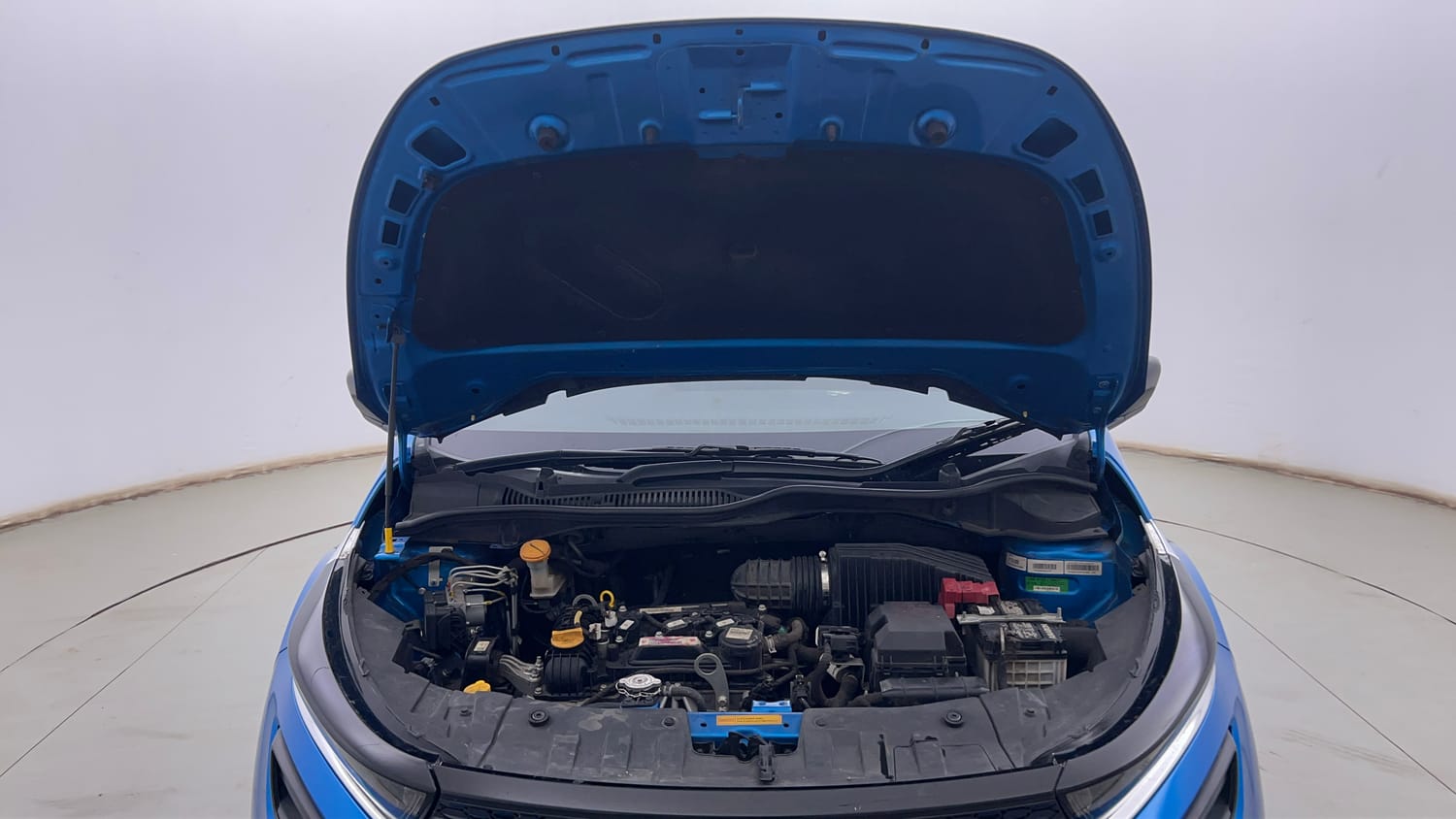 Used 2021 Tata Altroz XM Plus Petrol Petrol Manual engine ENGINE & BONNET OPEN FRONT VIEW