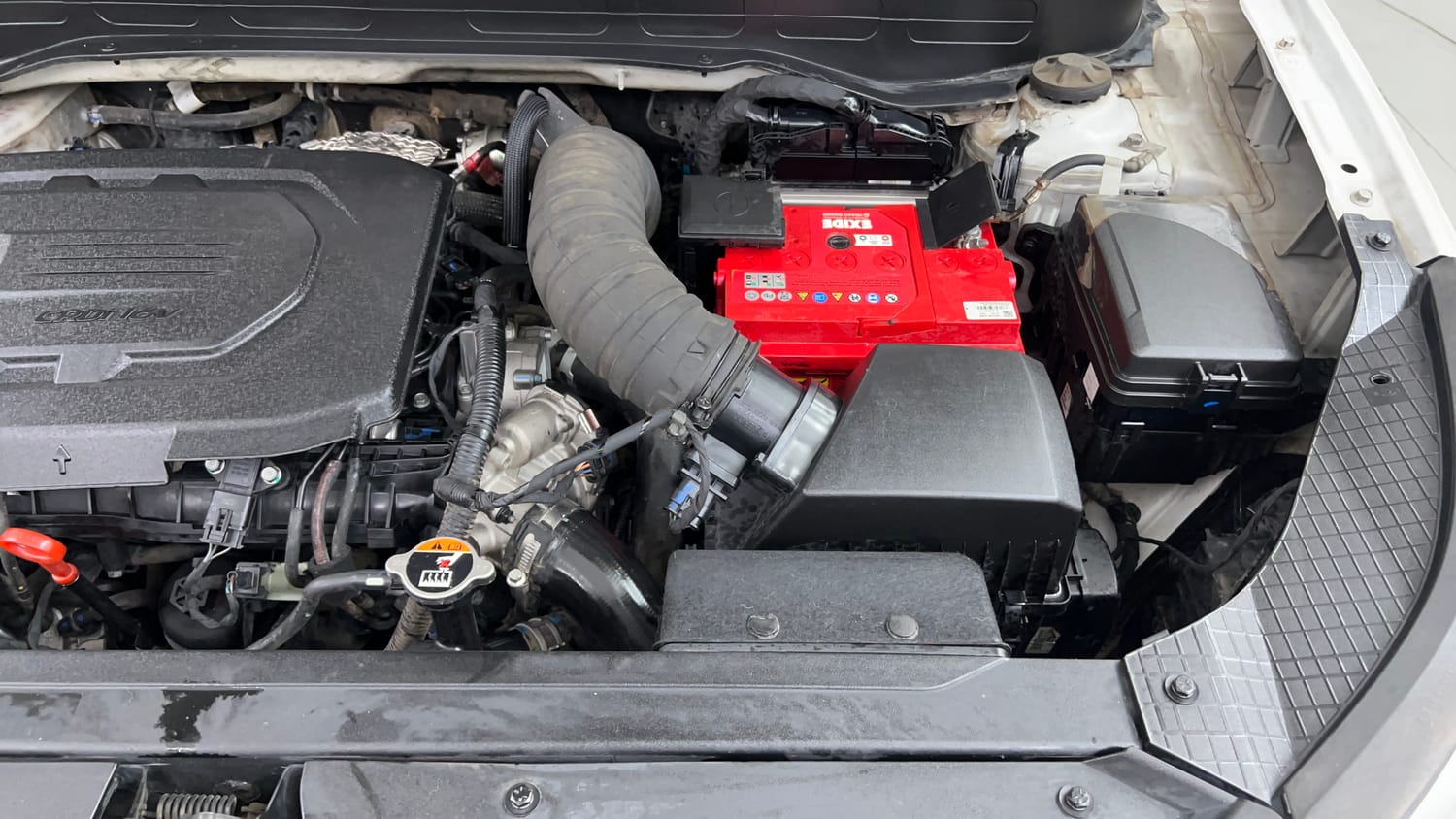 Used 2021 Hyundai Venue SX 1.5 CRDi Diesel Manual engine ENGINE LEFT SIDE VIEW