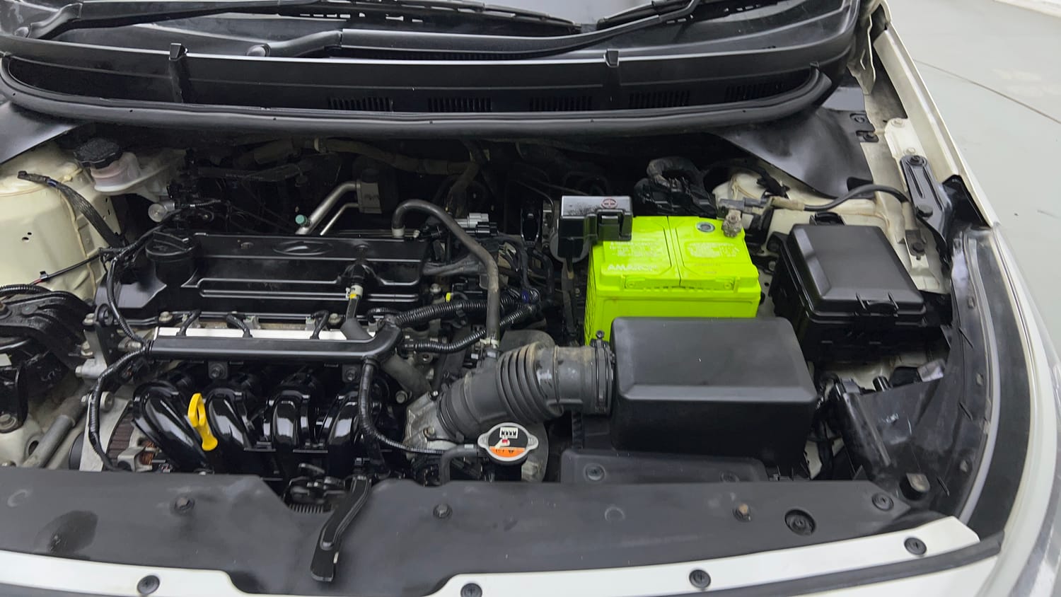 Used 2015 Hyundai Elite i20 Sportz 1.2 Petrol Manual engine ENGINE LEFT SIDE VIEW