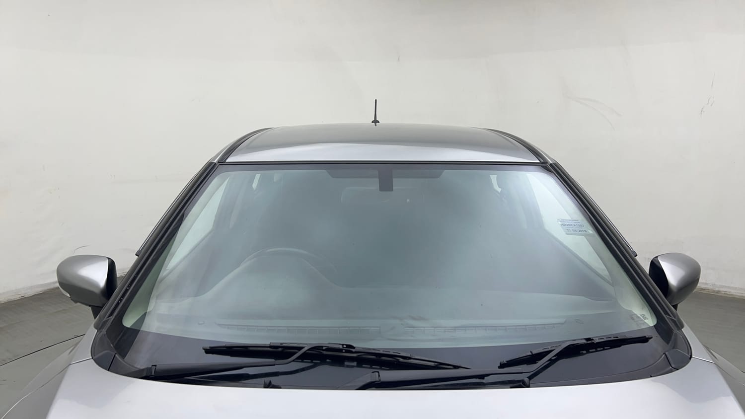 Used 2019 Toyota Glanza G CVT Petrol Automatic exterior FRONT WINDSHIELD VIEW