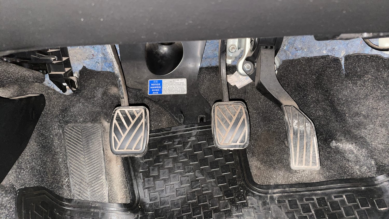 Used 2015 Maruti Suzuki Ciaz ZXi+ RS Petrol Manual interior PEDALS VIEW