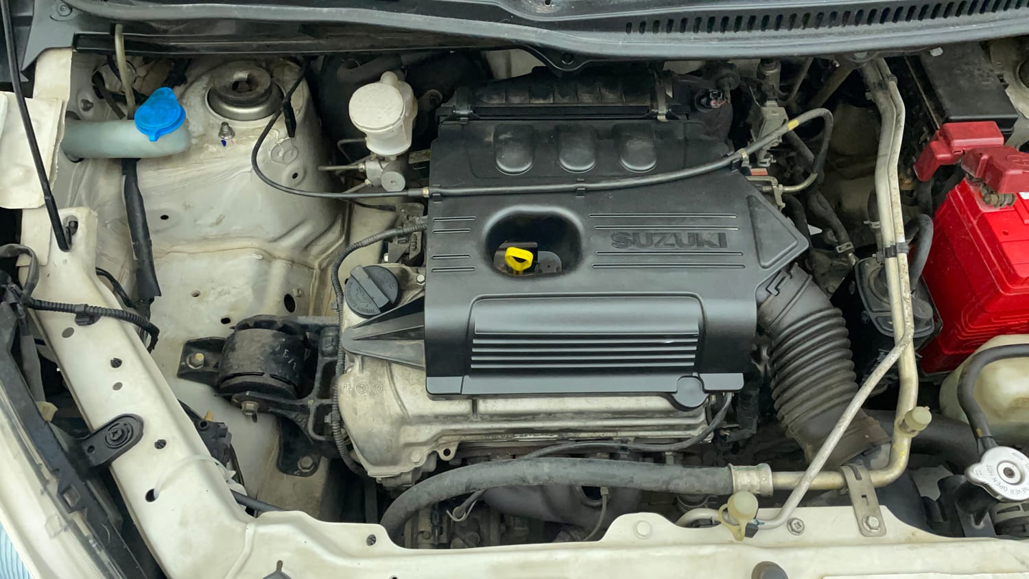 Used 2017 Maruti Suzuki Wagon R LXI Petrol Manual engine ENGINE RIGHT SIDE VIEW