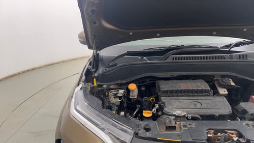 Used 2022 Tata Punch Accomplished Dazzle Pack MT Petrol Manual engine ENGINE RIGHT SIDE HINGE & APRON VIEW