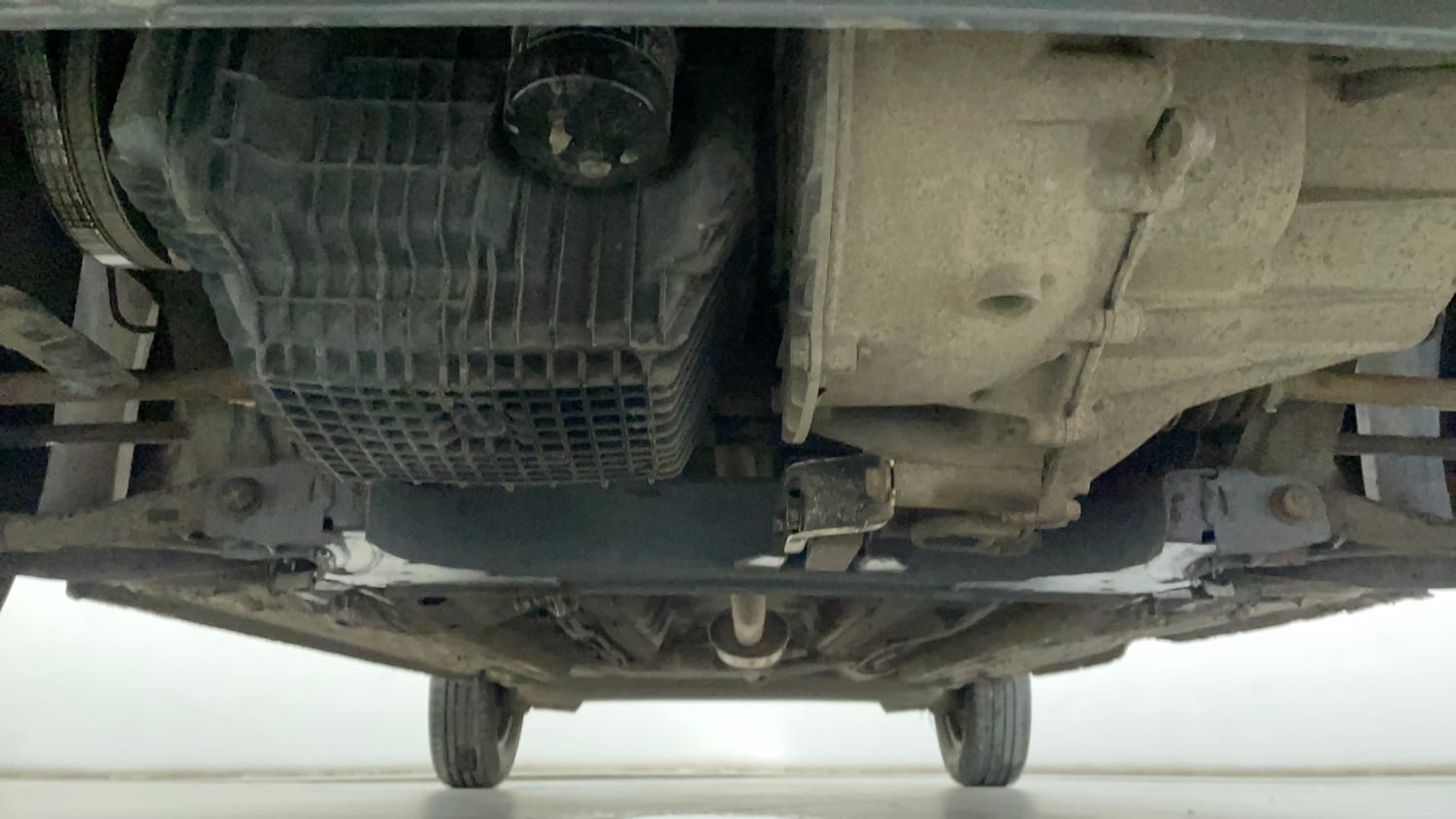 Used 2021 Renault Kwid RXT Petrol Manual extra FRONT LEFT UNDERBODY VIEW
