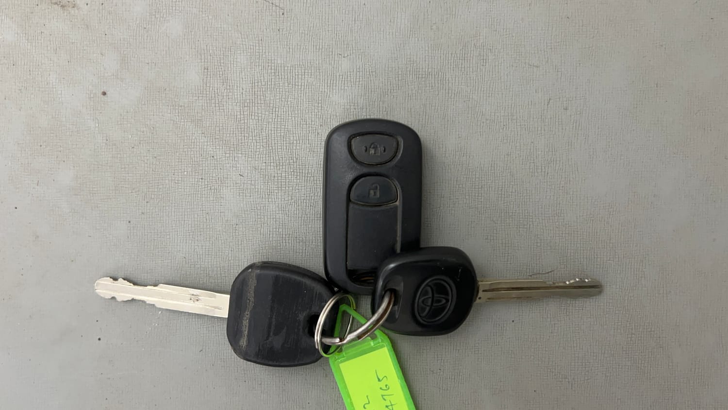 Used 2013 Toyota Etios Liva G Petrol Manual extra CAR KEY VIEW