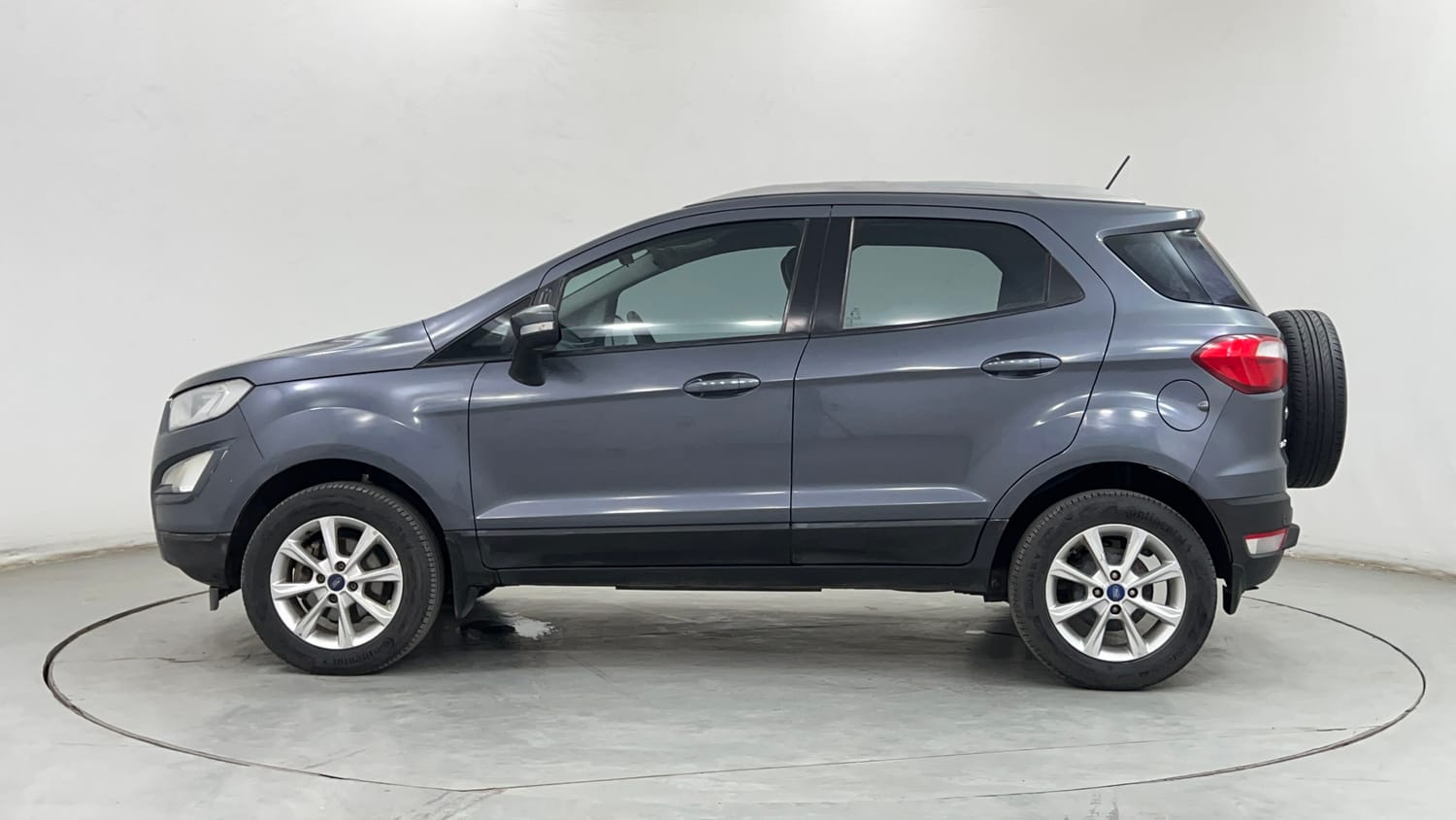Used 2018 Ford EcoSport Titanium 1.5L TDCi Diesel Manual exterior LEFT SIDE VIEW