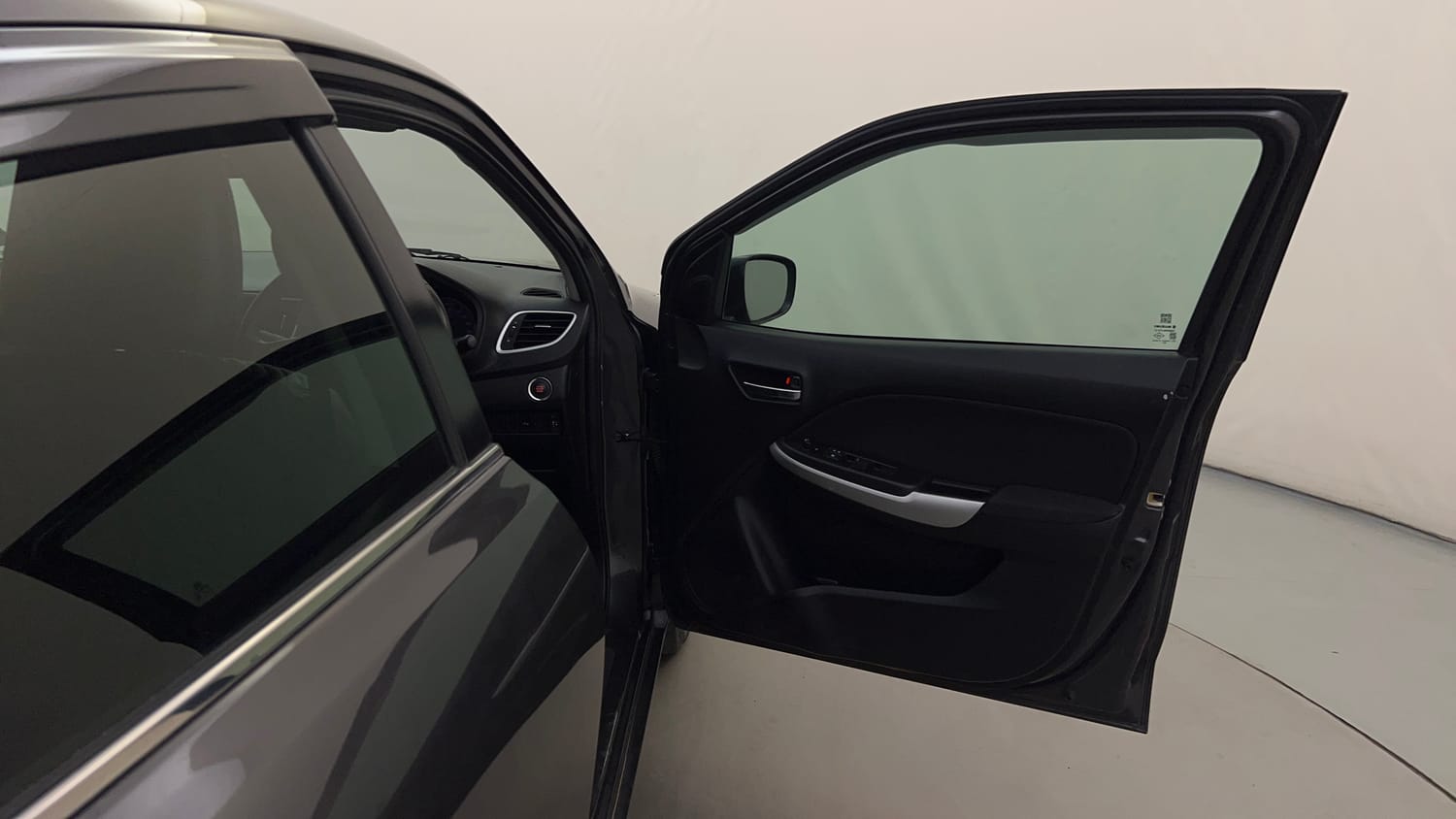 Used 2016 Maruti Suzuki Baleno Zeta 1.2 AT Petrol Automatic interior RIGHT FRONT DOOR OPEN VIEW