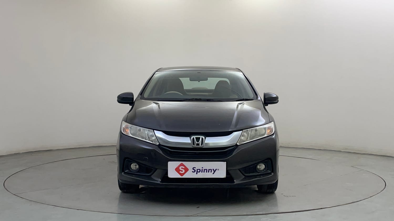 Used 2015 Honda City V Petrol Manual exterior FRONT VIEW