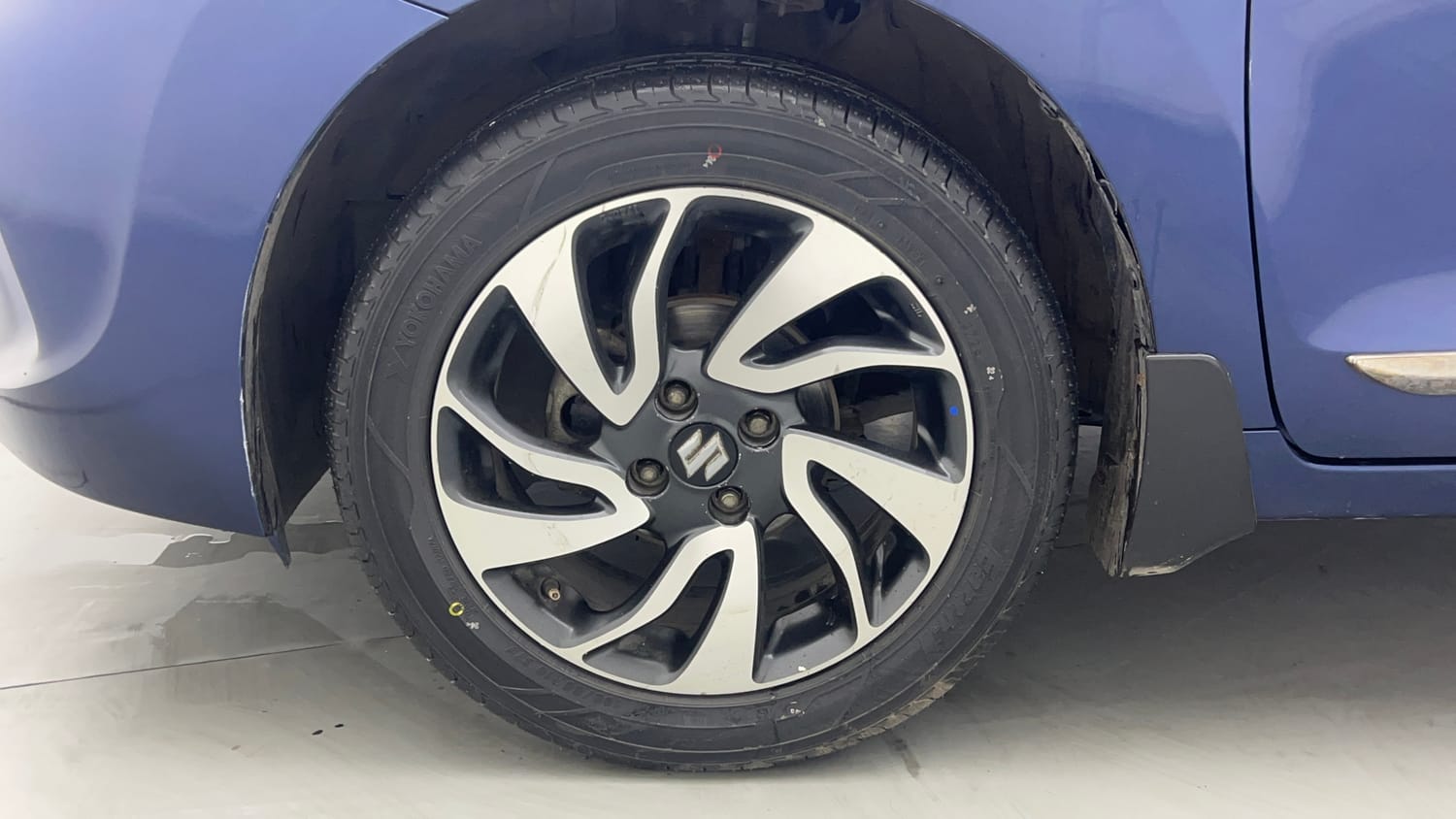 Used 2021 Maruti Suzuki Baleno Alpha Petrol Manual tyres LEFT FRONT TYRE RIM VIEW