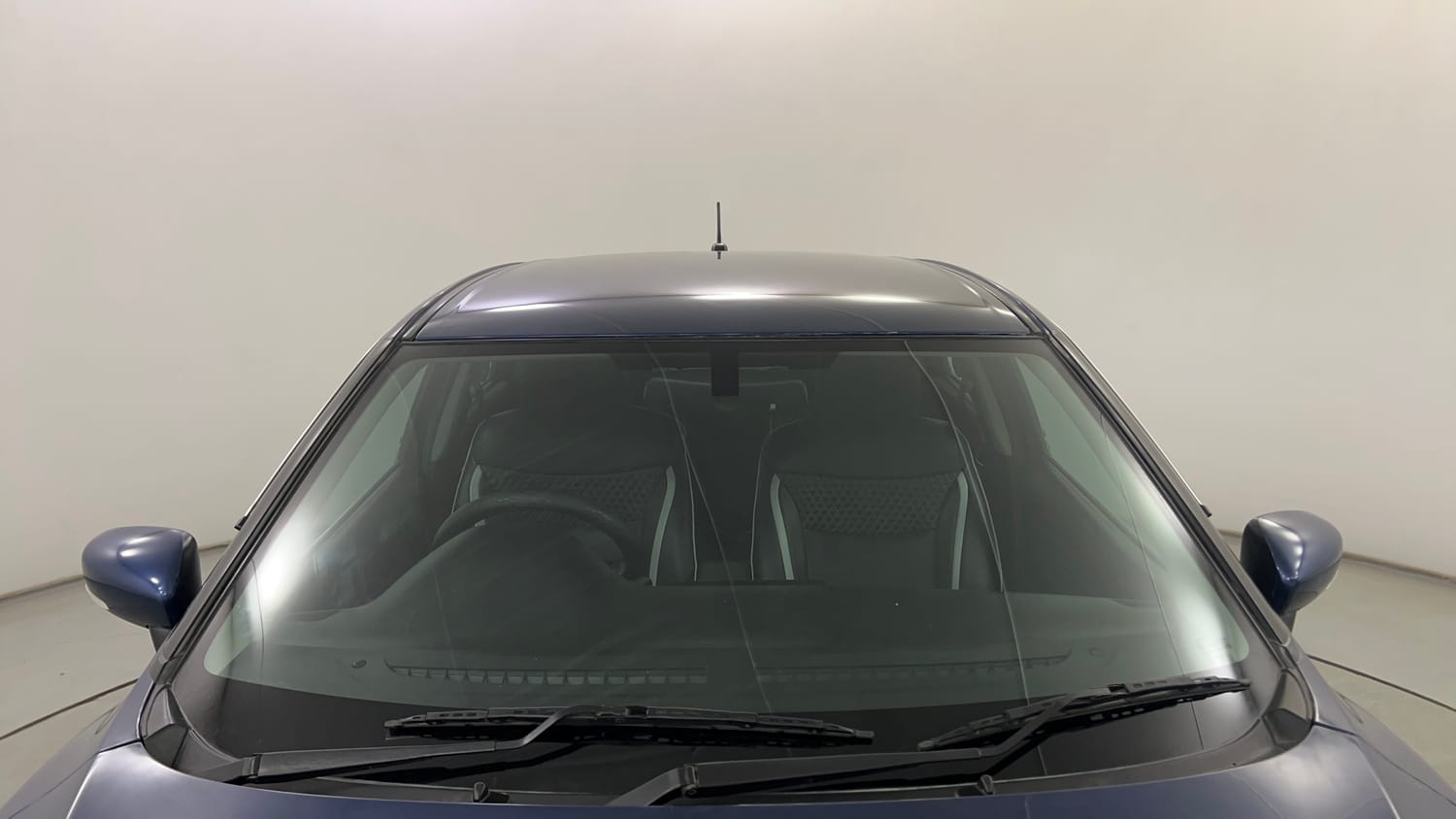 Used 2019 Maruti Suzuki Baleno Zeta Petrol Manual exterior FRONT WINDSHIELD VIEW